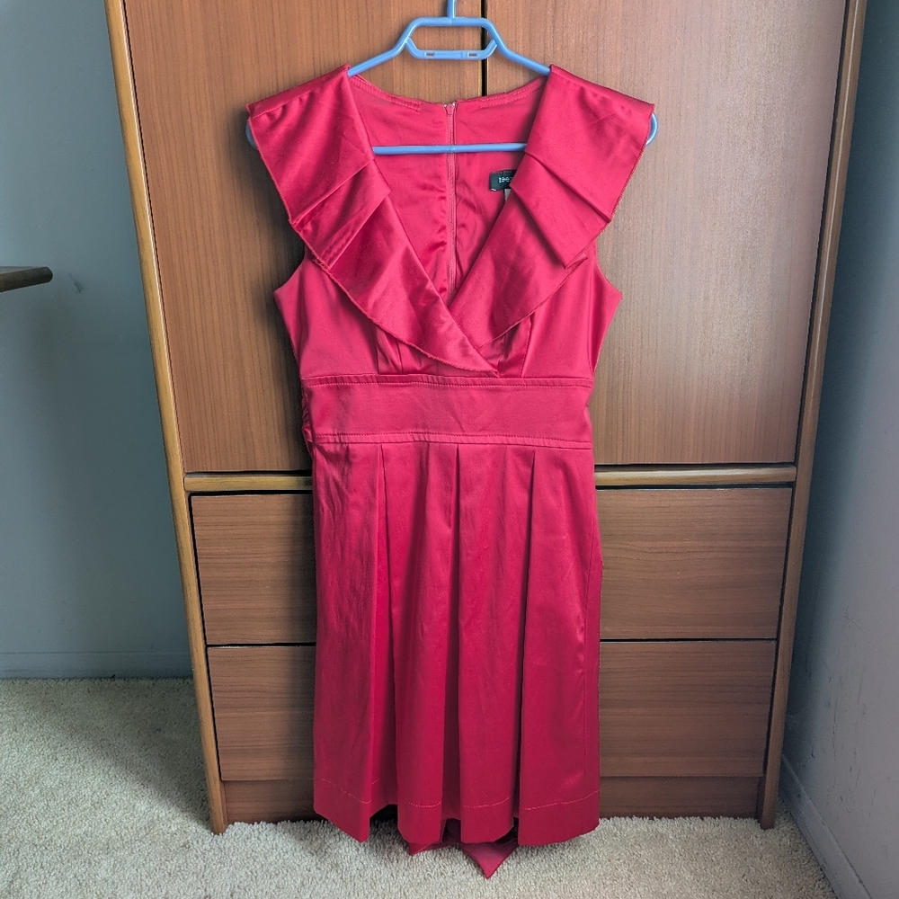 Raspberry coloured V-neck Teeze Me dress size junior's 5 (women's S)
